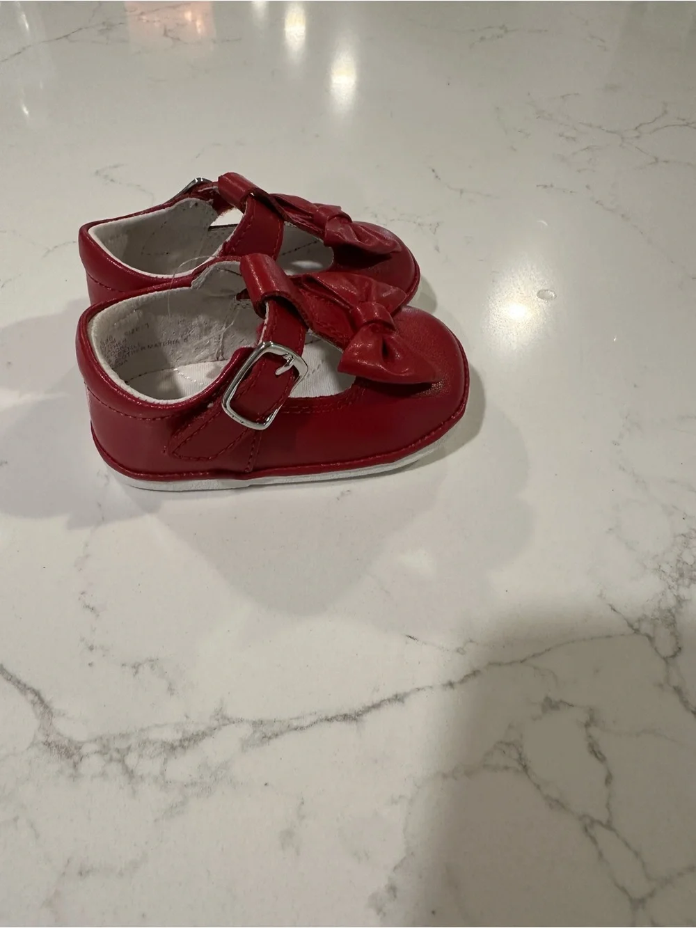 Angel Baby Girls Minnie Classic T-Strap Bow Mary Jane Red